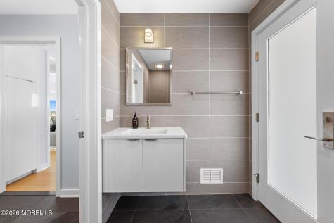 1433 Ocean Avenue Mantoloking NJ 08738