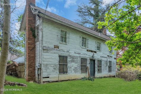 8 Church Street Middletown NJ 07748