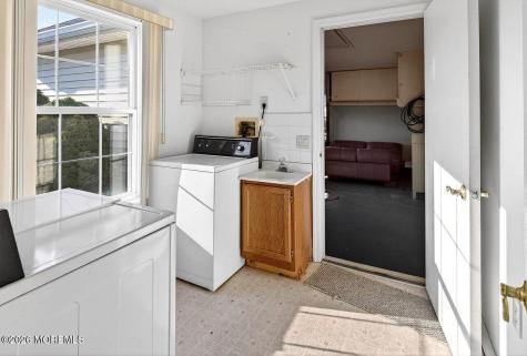 5 Cordoba Court Toms River NJ 08757