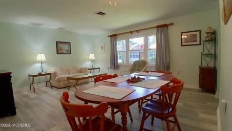 280B Kingston Court Lakewood NJ 08701