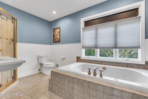 14 Hartshorne Road Ocean Twp NJ 07712