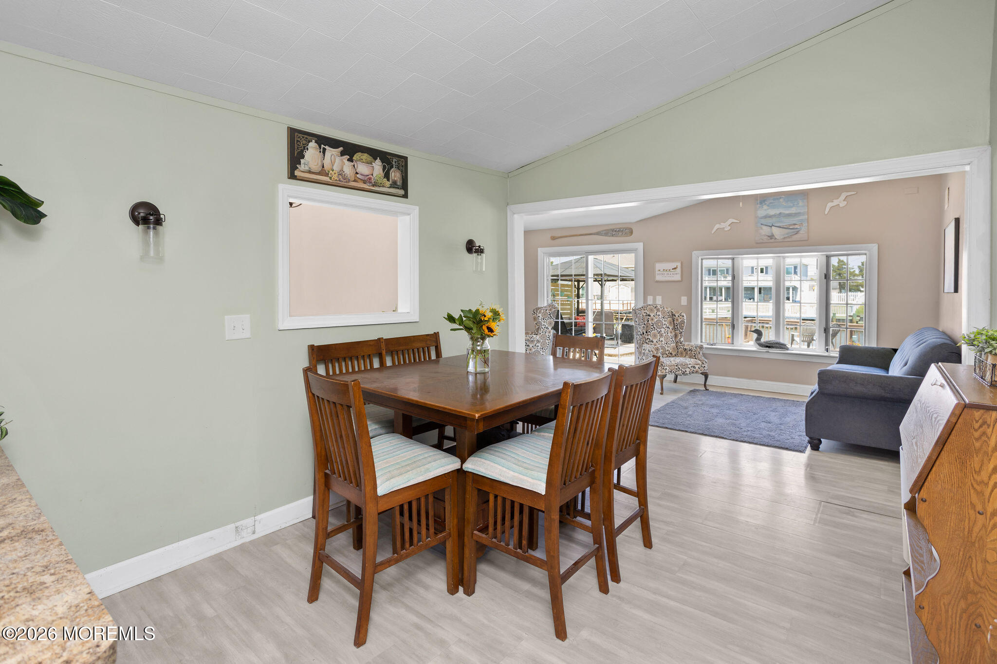 24 W Mohawk Drive Little Egg Harbor NJ 08087