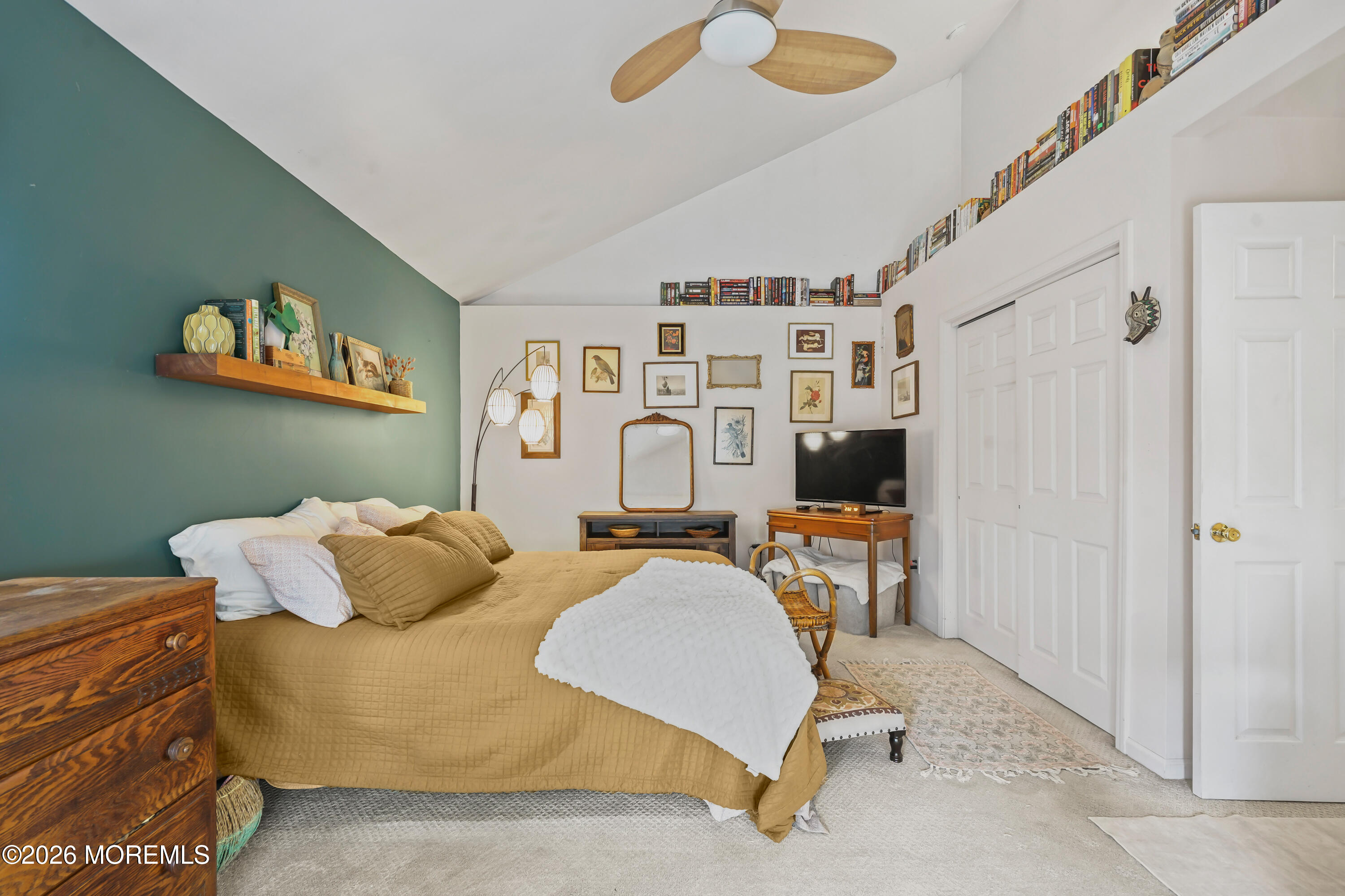 318 Capstan Avenue Beachwood NJ 08722