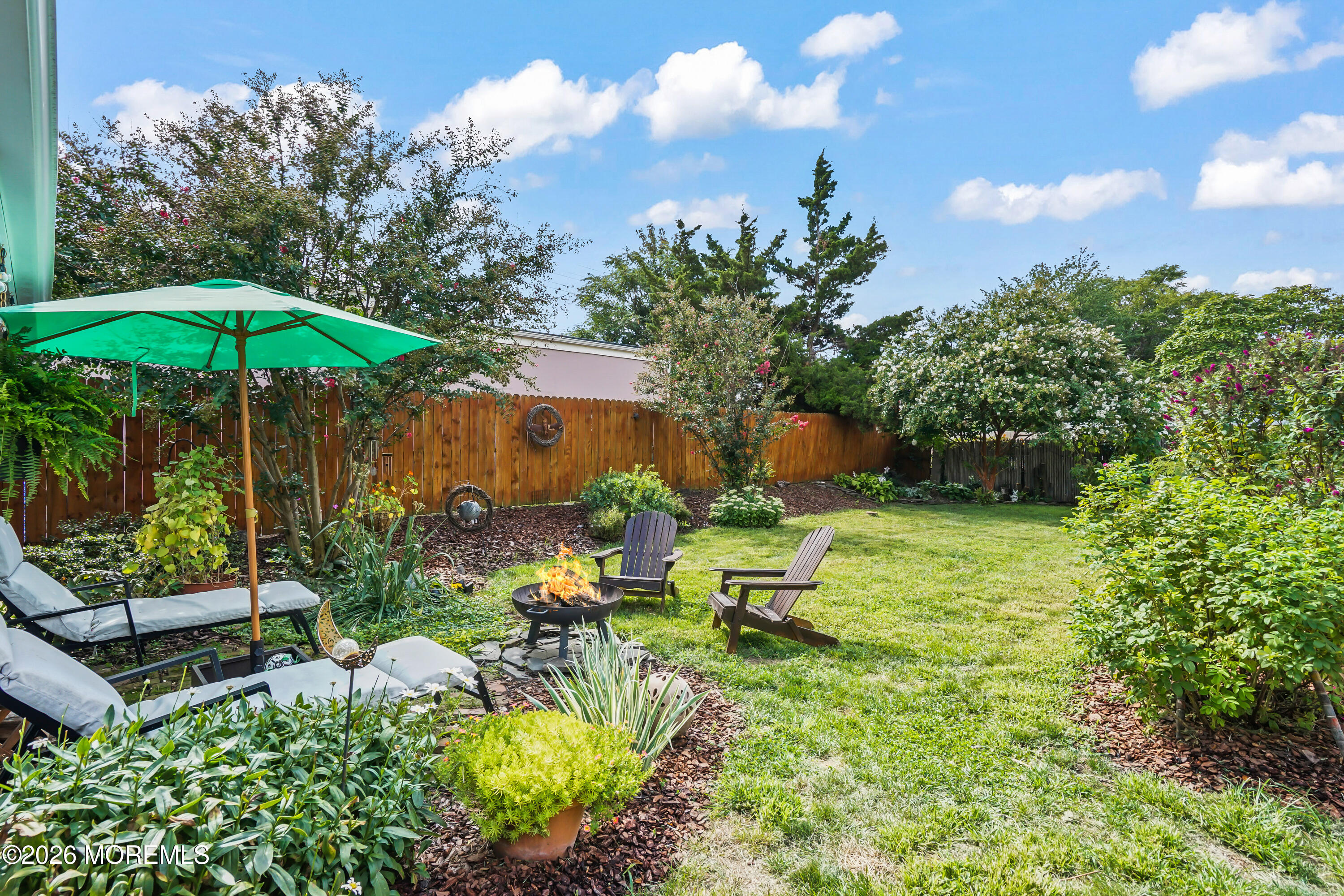 318 Capstan Avenue Beachwood NJ 08722
