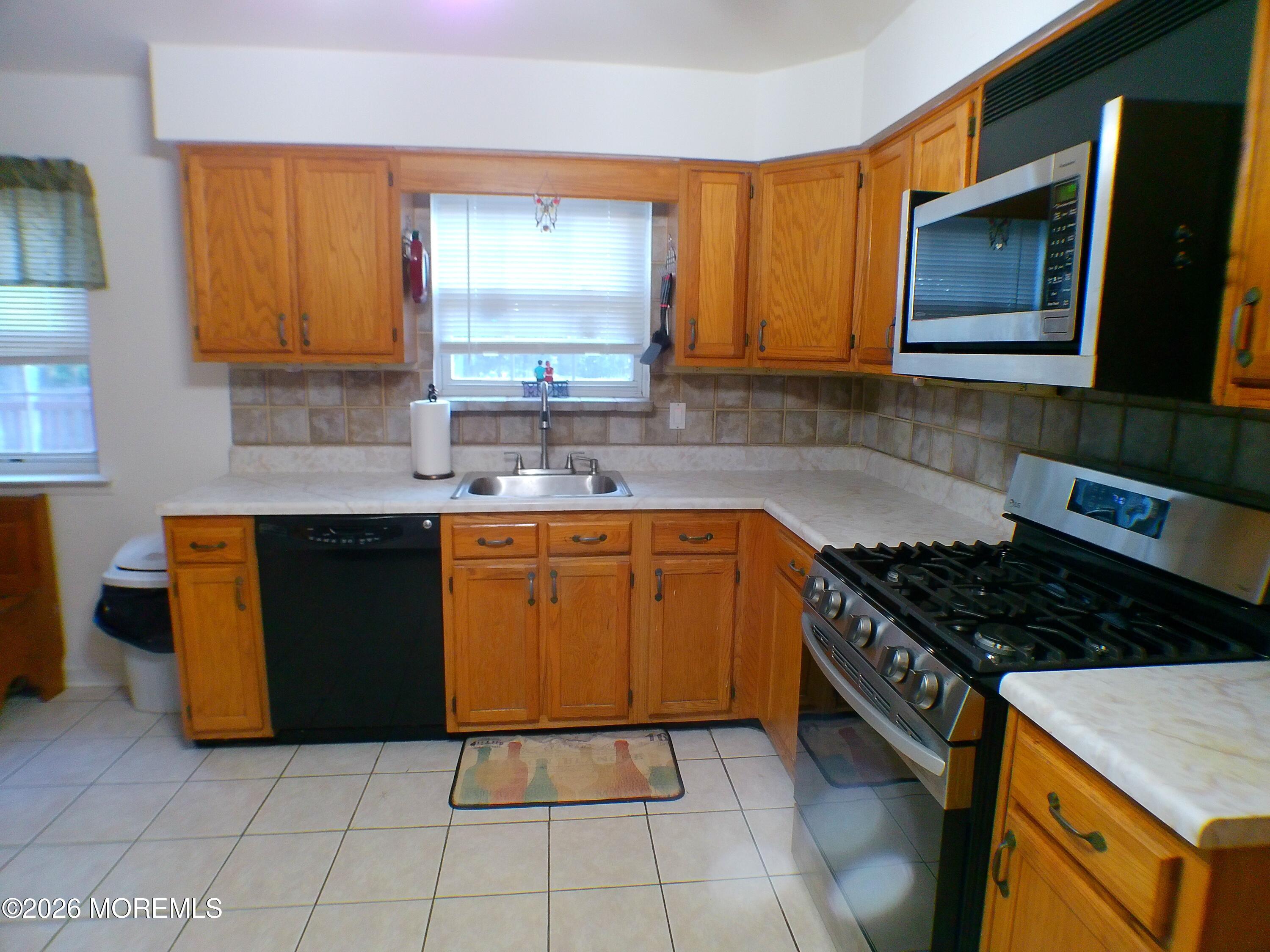 12 Persimmon Drive Jackson NJ 08527