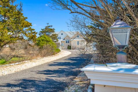 1087 Ocean Avenue Mantoloking NJ 08738