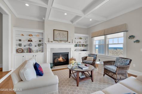1087 Ocean Avenue Mantoloking NJ 08738