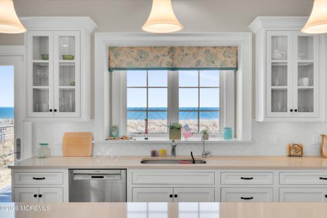 1087 Ocean Avenue Mantoloking NJ 08738