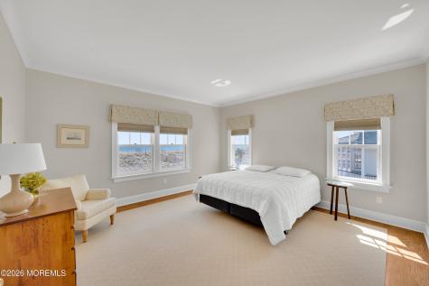 1087 Ocean Avenue Mantoloking NJ 08738