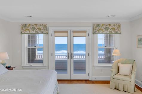 1087 Ocean Avenue Mantoloking NJ 08738