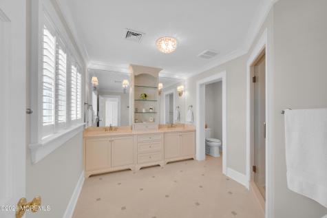 1087 Ocean Avenue Mantoloking NJ 08738