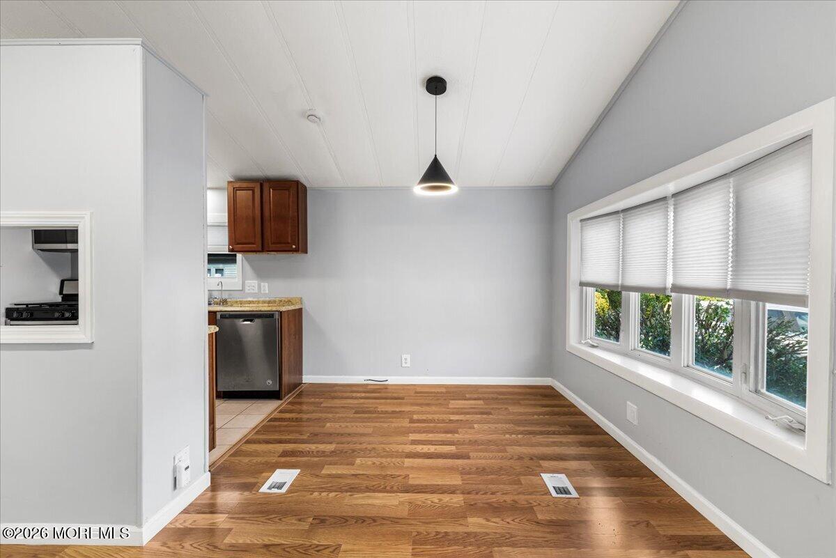 72 Deer Way Englishtown NJ 07726