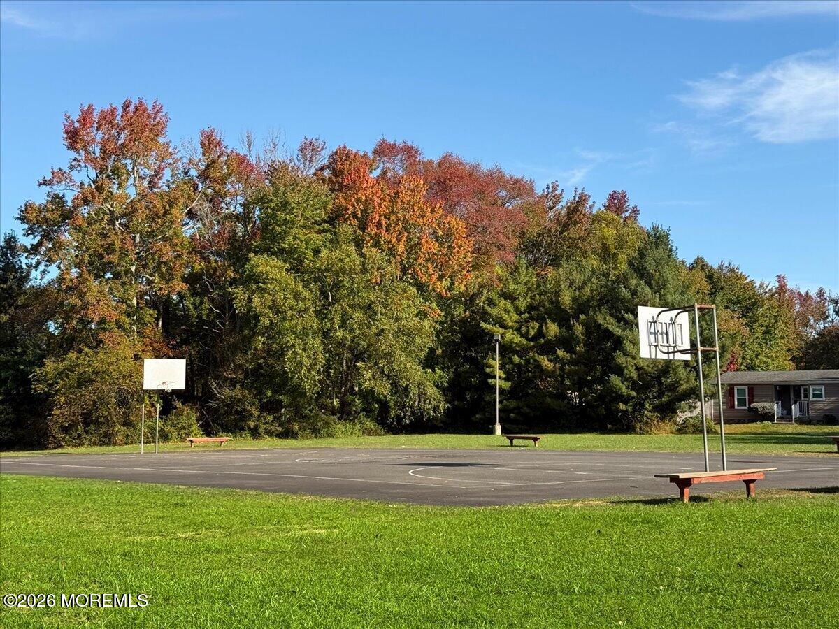 72 Deer Way Englishtown NJ 07726