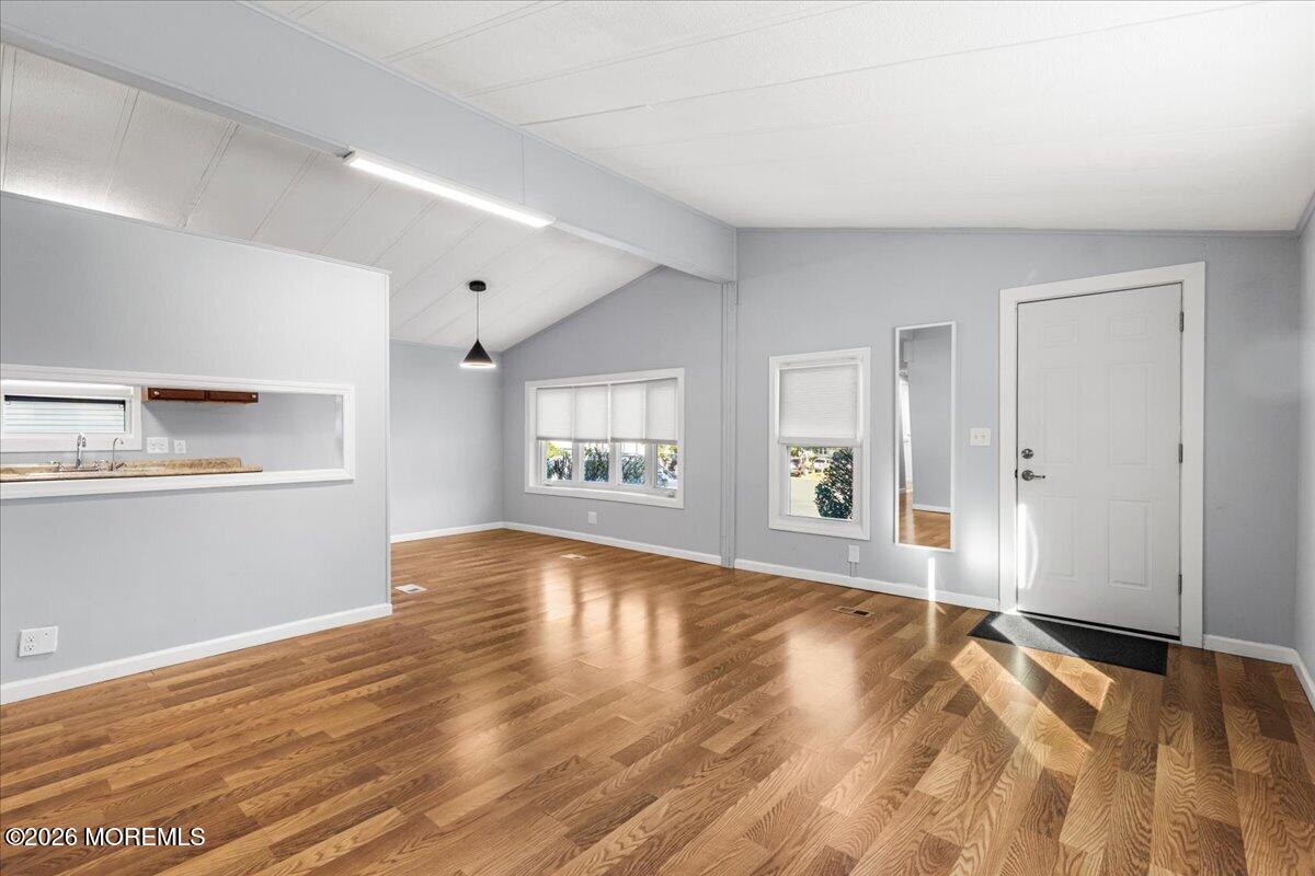 72 Deer Way Englishtown NJ 07726