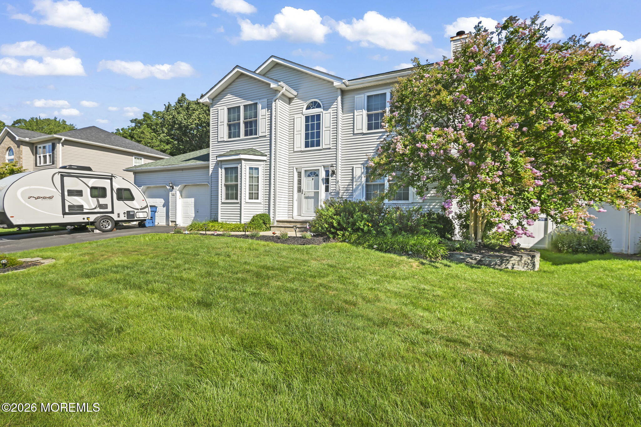 52 Diamond Lane Howell NJ 07731