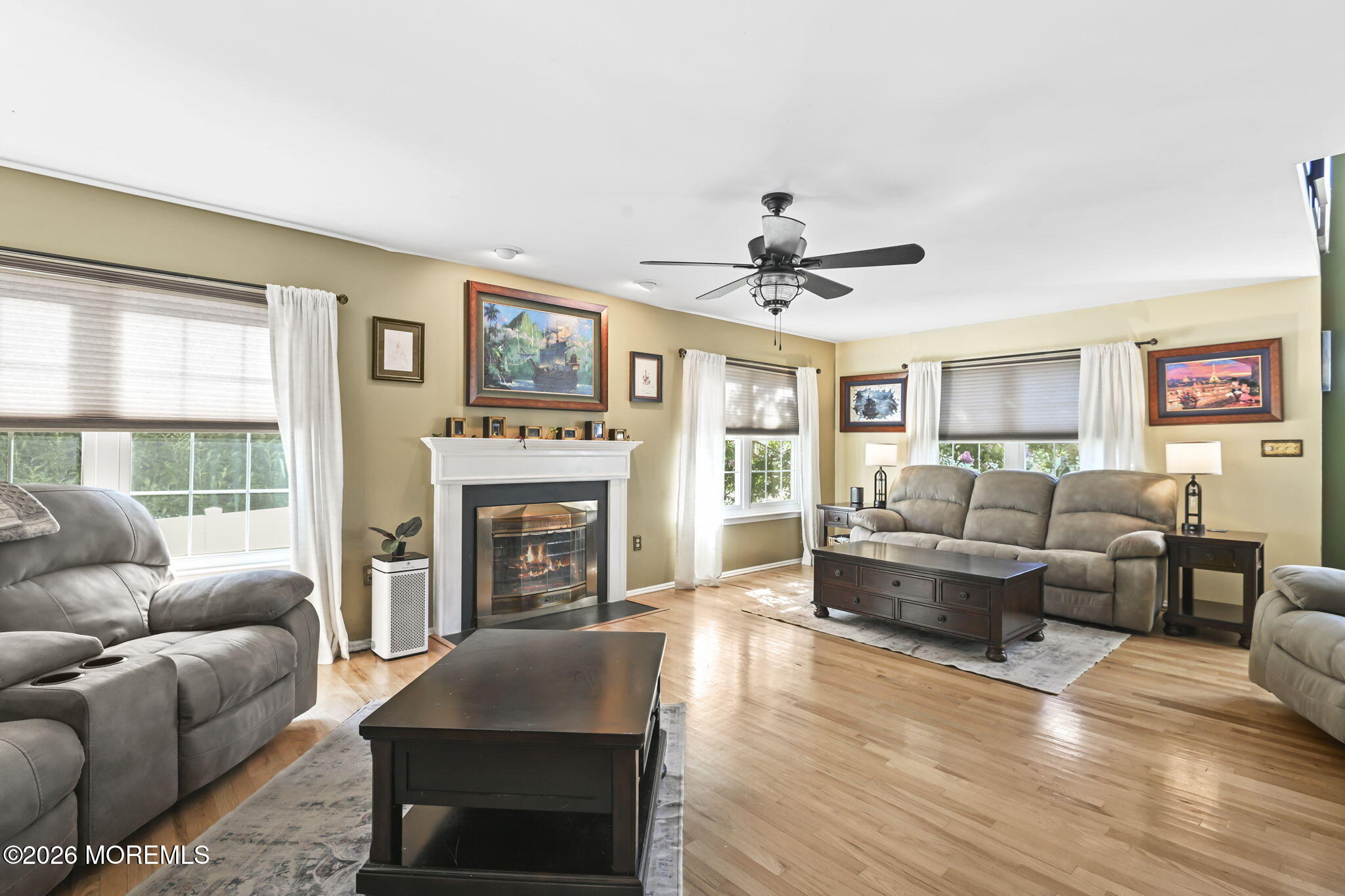 52 Diamond Lane Howell NJ 07731