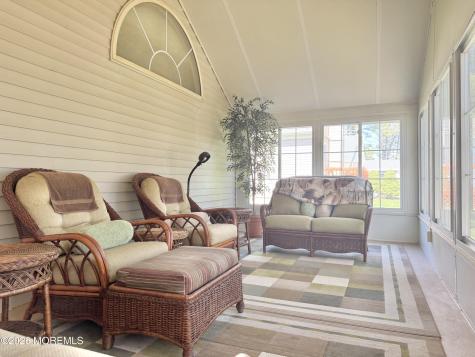 27 Rosewood Drive Lakewood NJ 08701
