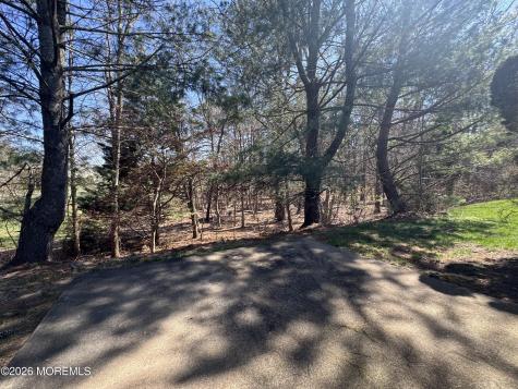 27 Rosewood Drive Lakewood NJ 08701