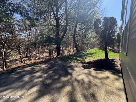 27 Rosewood Drive Lakewood NJ 08701