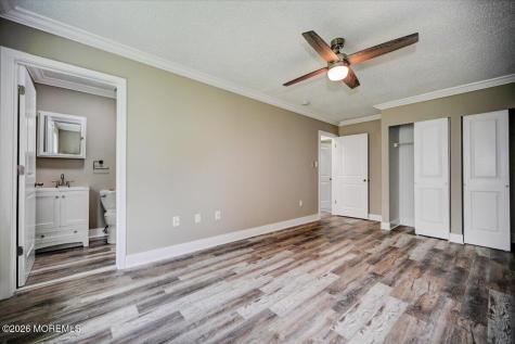 20 Jaffreyton Close Freehold NJ 07728