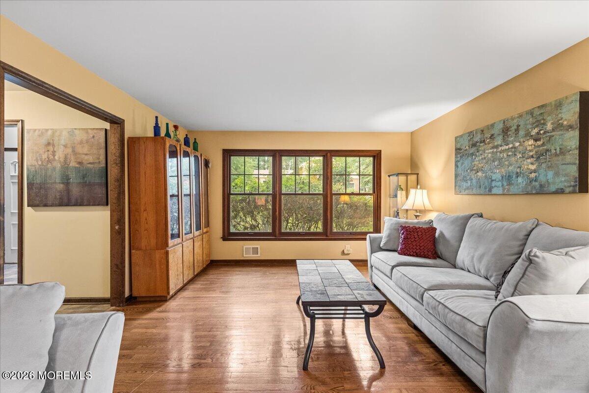 49 Pheasant Run Freehold NJ 07728