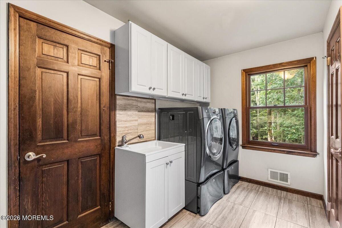 49 Pheasant Run Freehold NJ 07728