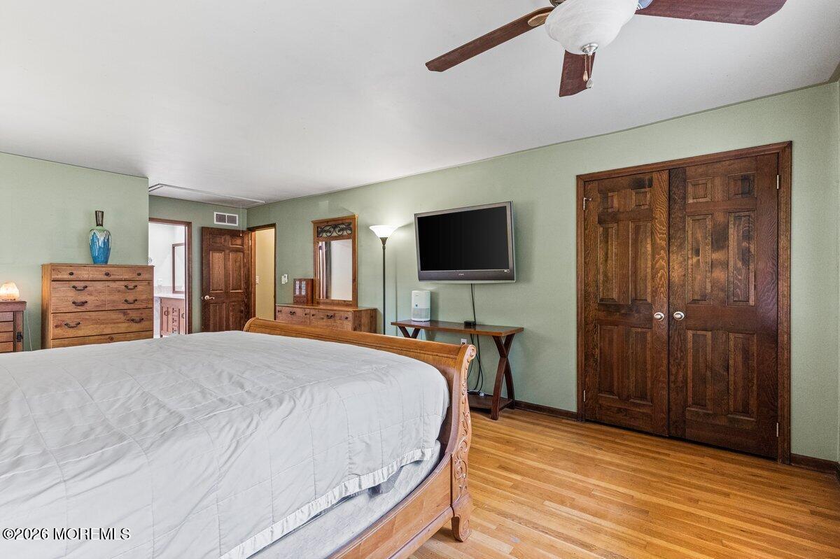 49 Pheasant Run Freehold NJ 07728