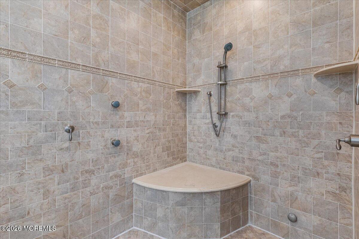 216 Holland Road Holmdel NJ 07733