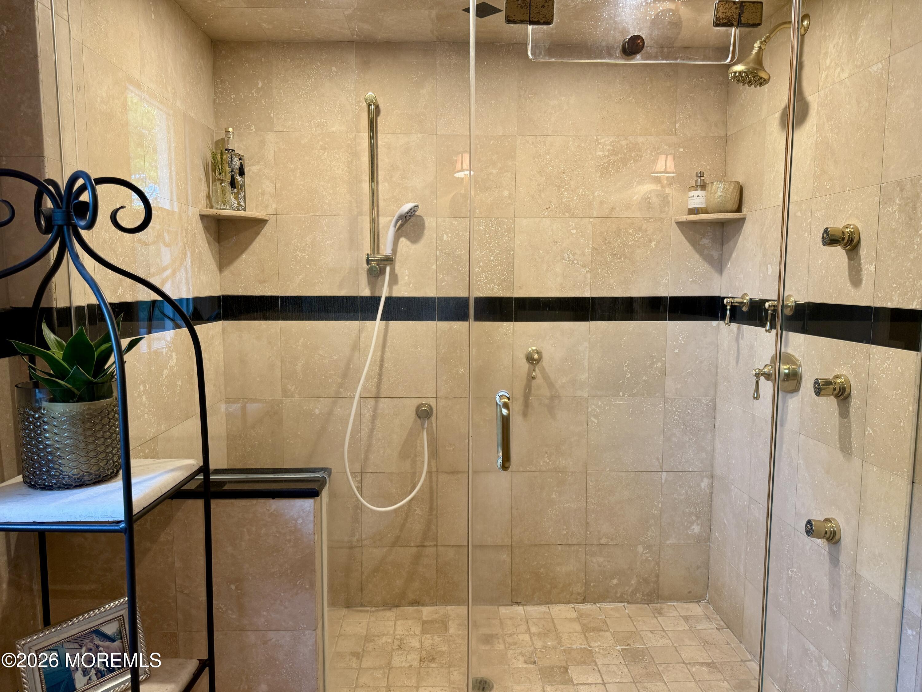 14 Silverbrook Place Lincroft NJ 07738