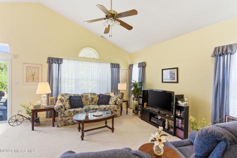 99 Eleanor Road Manchester NJ 08759