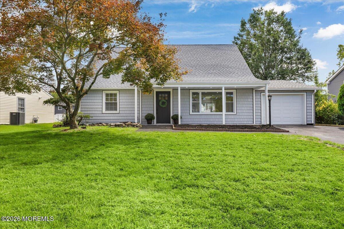 28 Fayette Lane Matawan NJ 07747