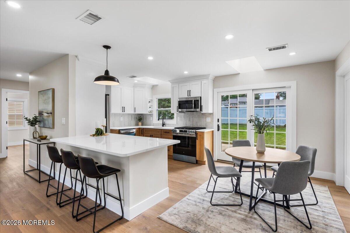 28 Fayette Lane Matawan NJ 07747