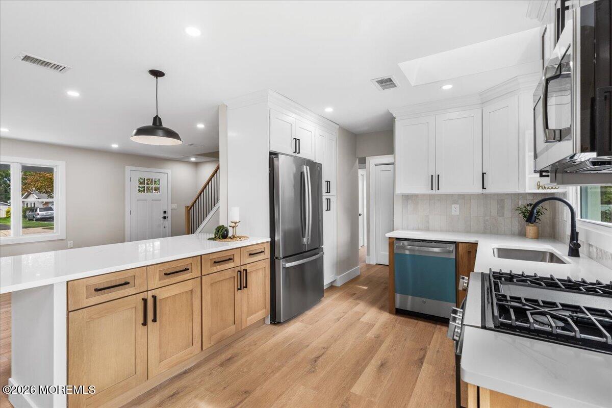 28 Fayette Lane Matawan NJ 07747