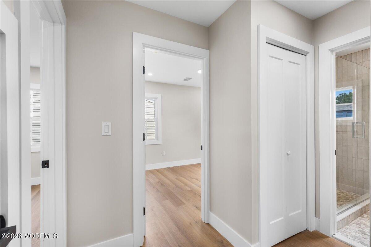 28 Fayette Lane Matawan NJ 07747