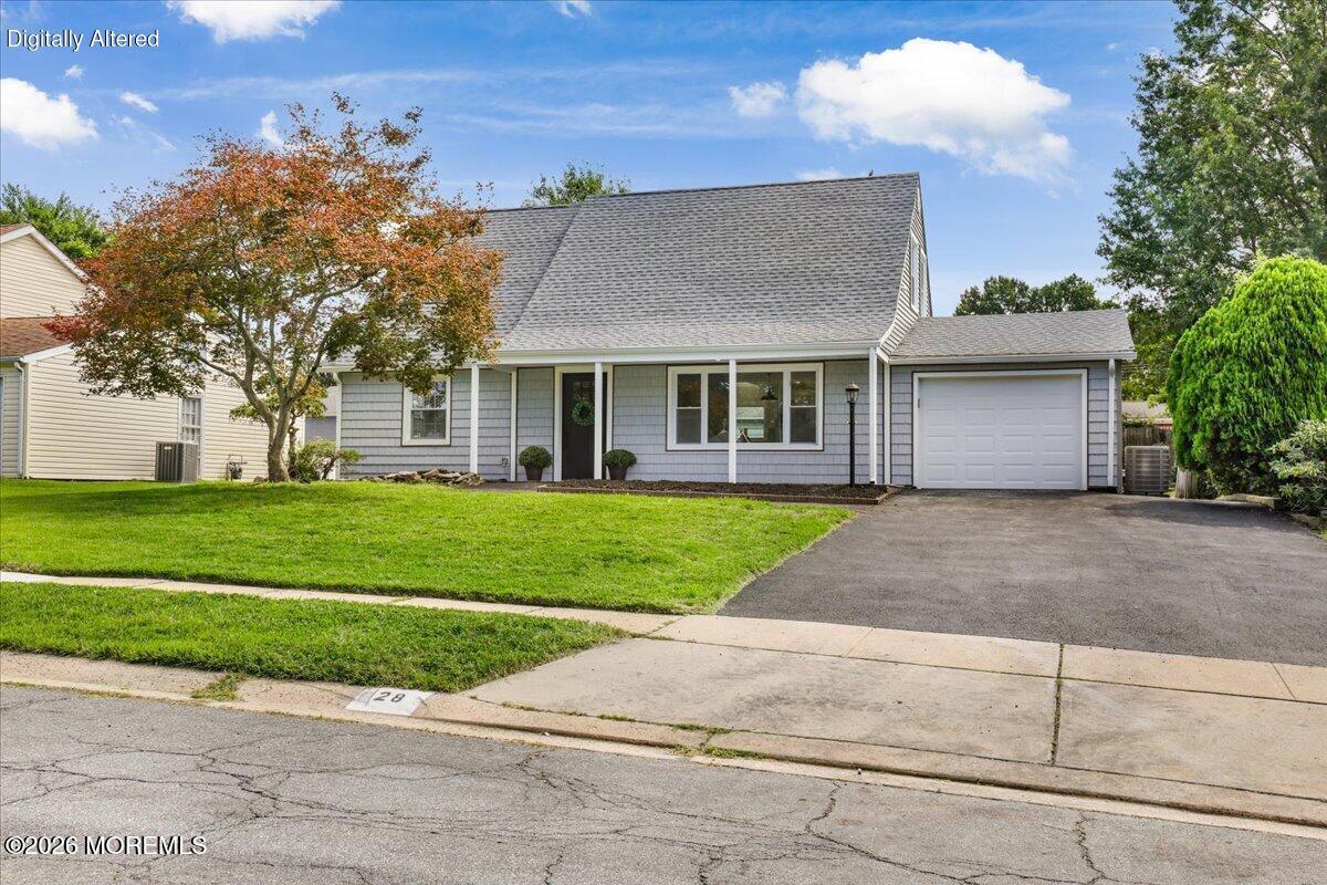 28 Fayette Lane Matawan NJ 07747