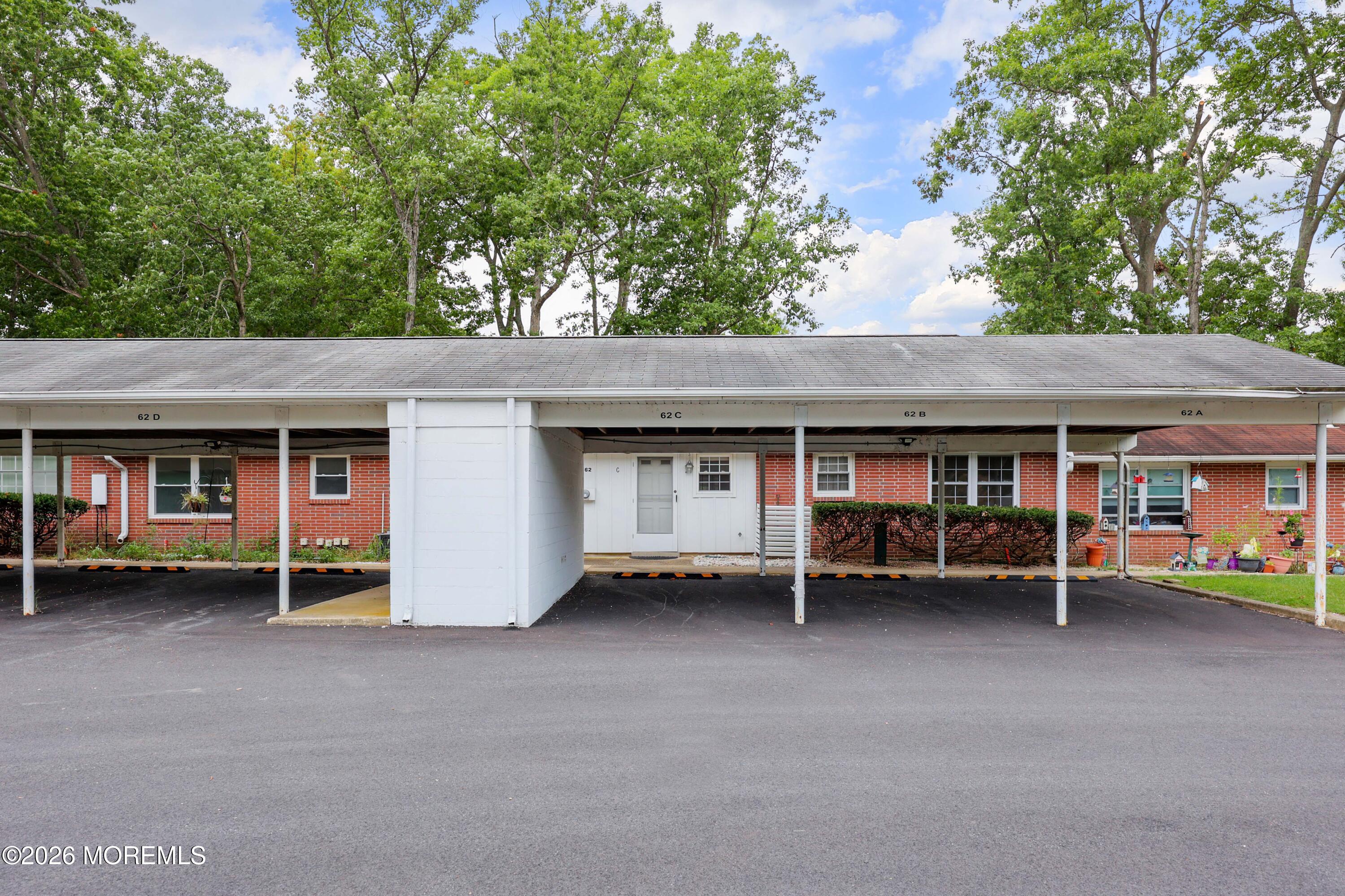 62C Buckingham Drive Lakewood NJ 08701