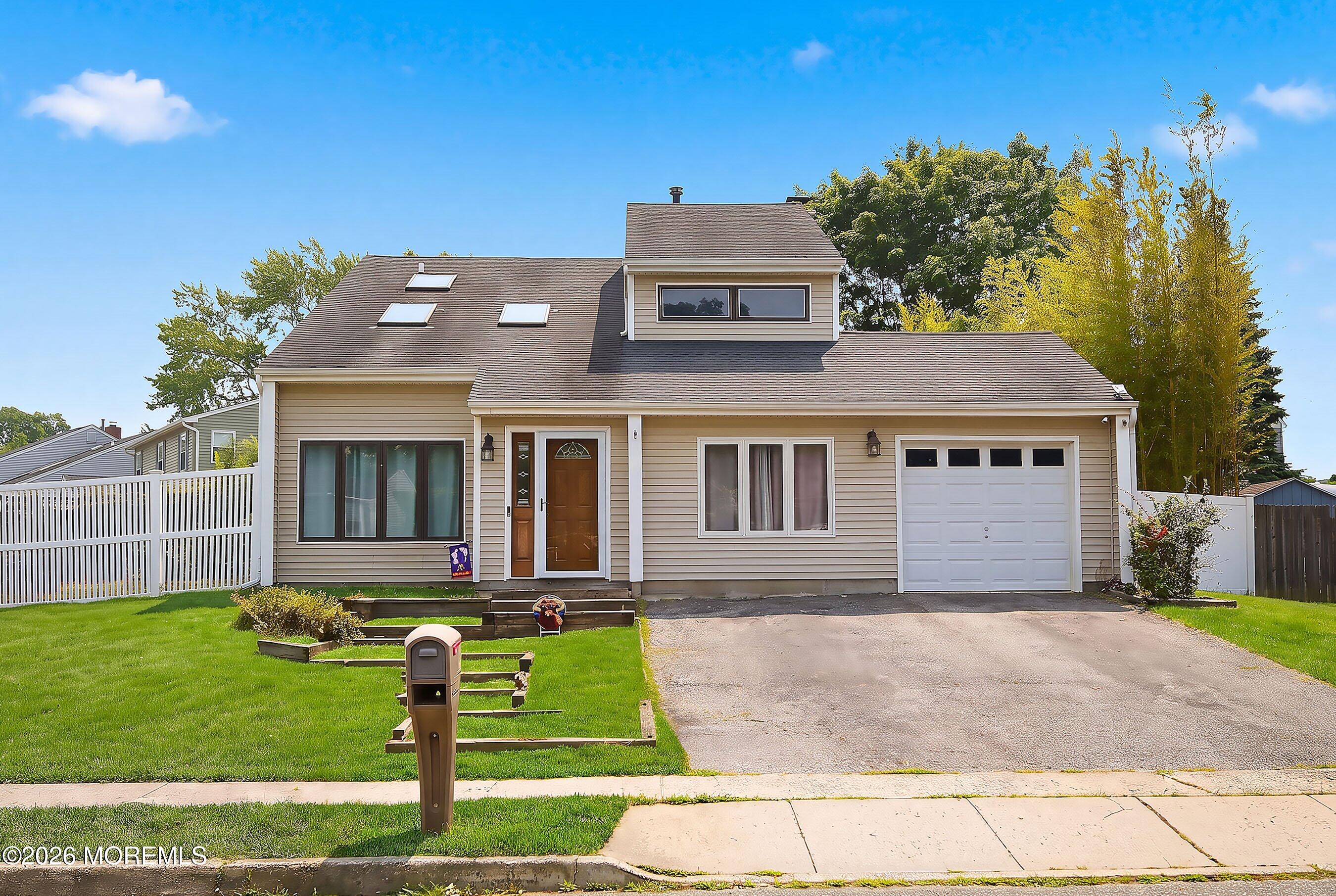 20 Deer Run Drive N Barnegat NJ 08005