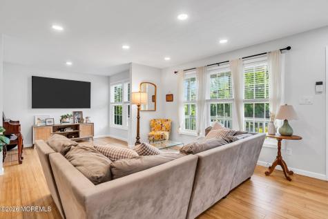 402 W Prospect Avenue Keyport NJ 07735