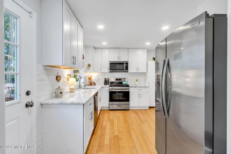 402 W Prospect Avenue Keyport NJ 07735