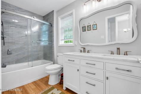 402 W Prospect Avenue Keyport NJ 07735