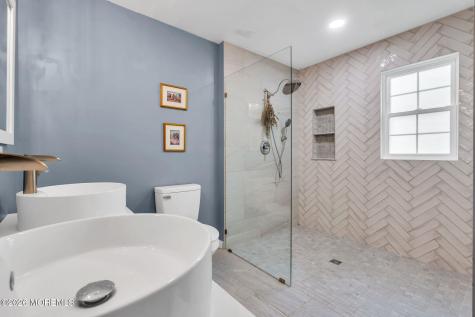 402 W Prospect Avenue Keyport NJ 07735