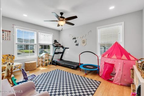 402 W Prospect Avenue Keyport NJ 07735