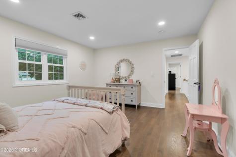 11 Verrazano Drive Middletown NJ 07748