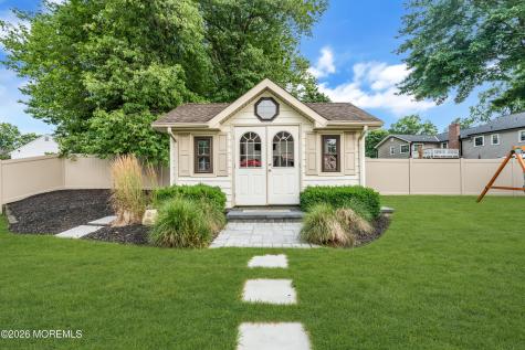 11 Verrazano Drive Middletown NJ 07748