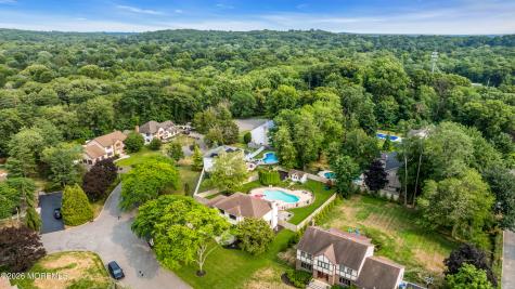 11 Verrazano Drive Middletown NJ 07748