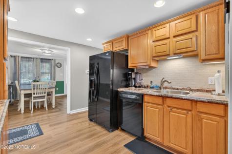 226 Sunset Lane Howell NJ 07731