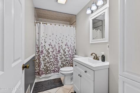 226 Sunset Lane Howell NJ 07731