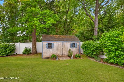 226 Sunset Lane Howell NJ 07731