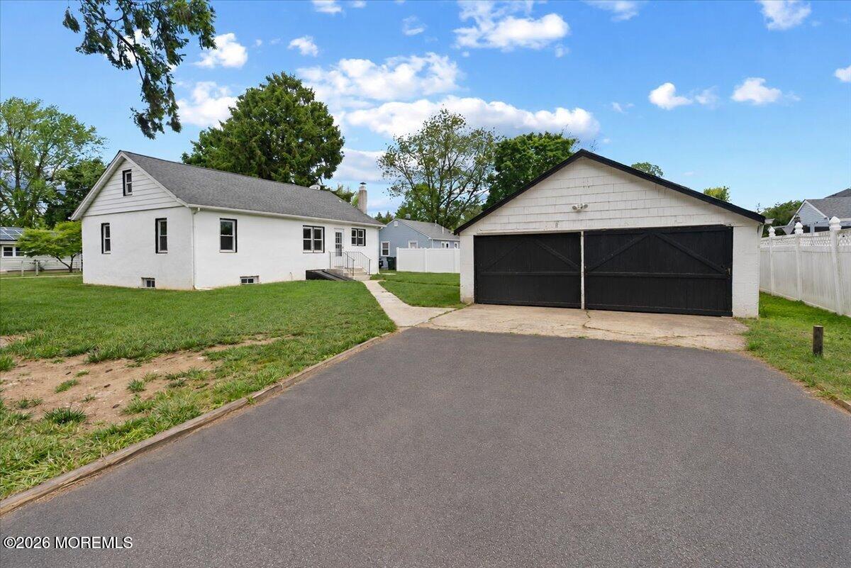76 Peach Street Tinton Falls NJ 07724