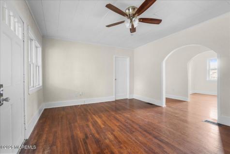 76 Peach Street Tinton Falls NJ 07724